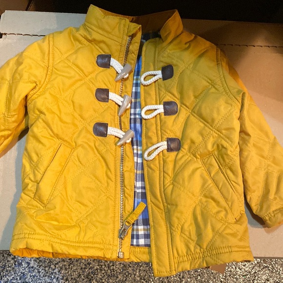 Genuine kids from oshkosh yellow baby coat 18m - Picture 1 of 4